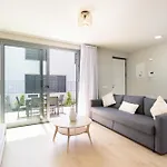 Home2book Cozy & Modern Apt, Pool & Terrace Apartmán