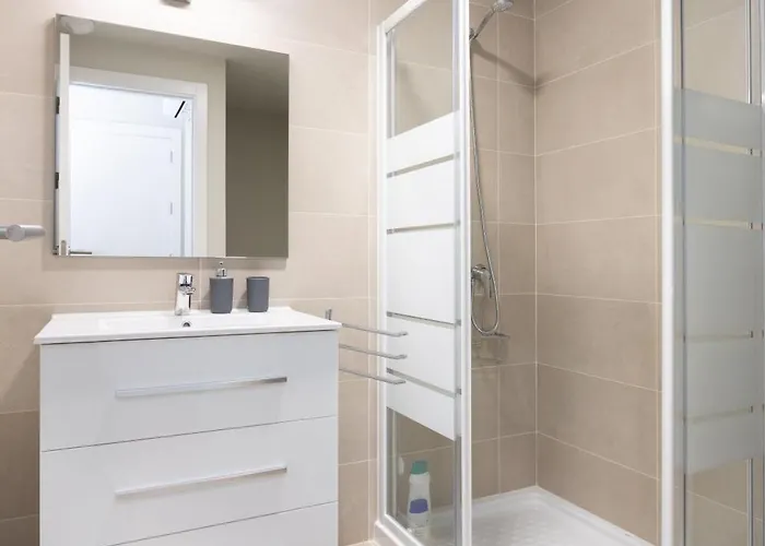 Home2book Cozy & Modern Apt, Pool & Terrace Apartament *