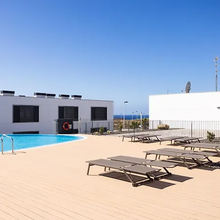 Home2book Cozy & Modern Apt, Pool & Terrace 公寓