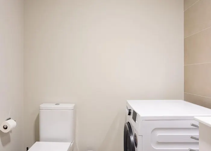 Home2book Cozy & Modern Apt, Pool & Terrace 아파트 *