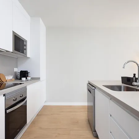 Home2book Cozy & Modern Apt, Pool & Terrace Apartment