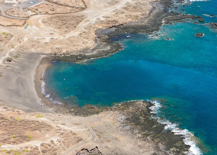 Home2book Cozy & Modern Apt, Pool & Terrace Apartmán *